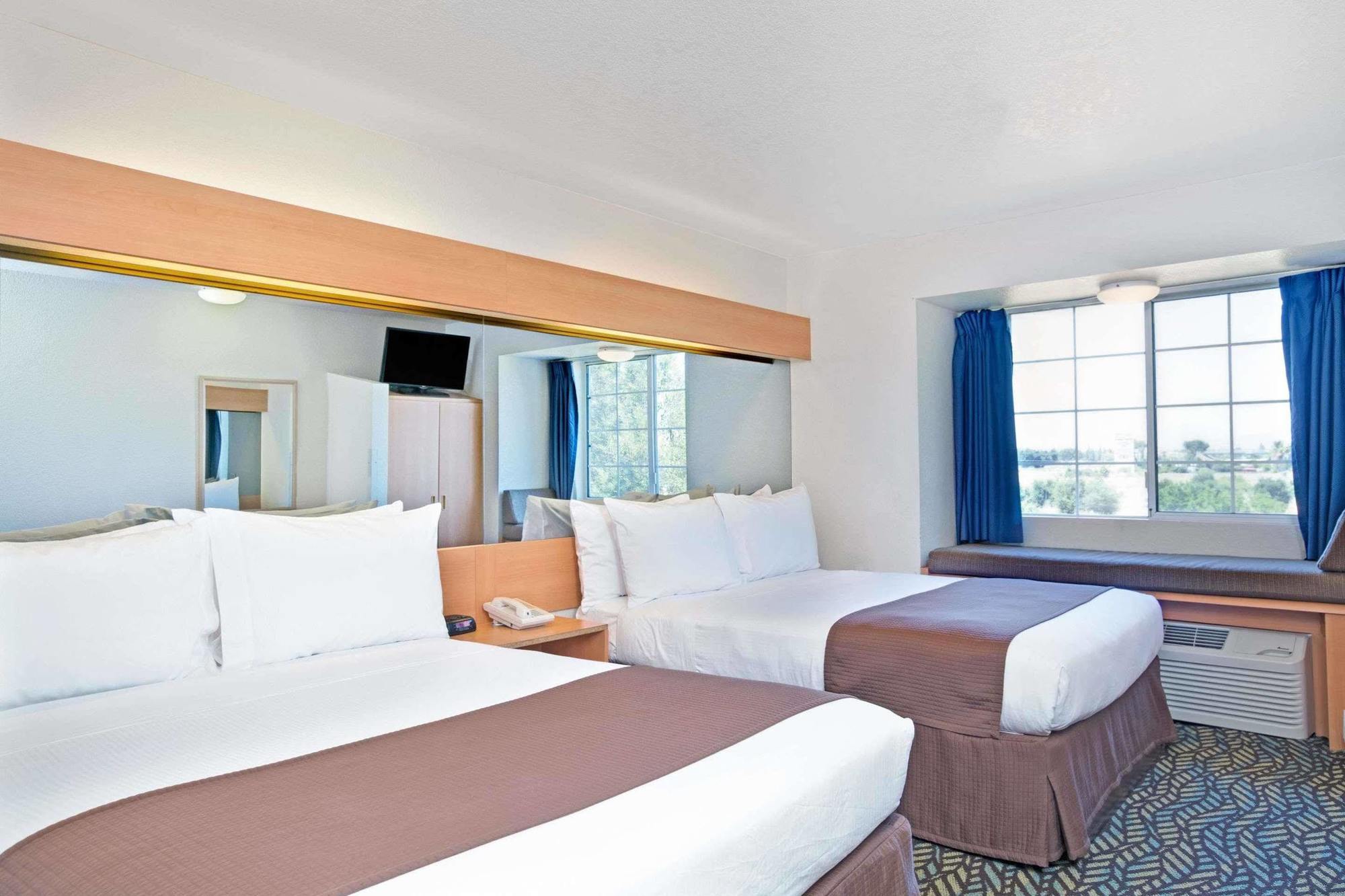 Microtel Inn & Suites, Morgan Hill Luaran gambar